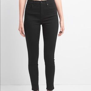 Gap High Rise True Skinny Jeans